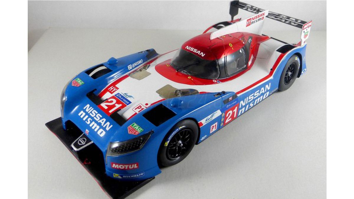 Nissan GT-R LM Le Mans 2015 1/24